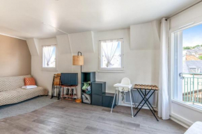 Bourgeois apartment
